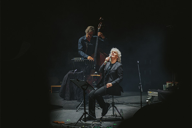 Mayte Mart&iacute;n. &copy; Beth Magre